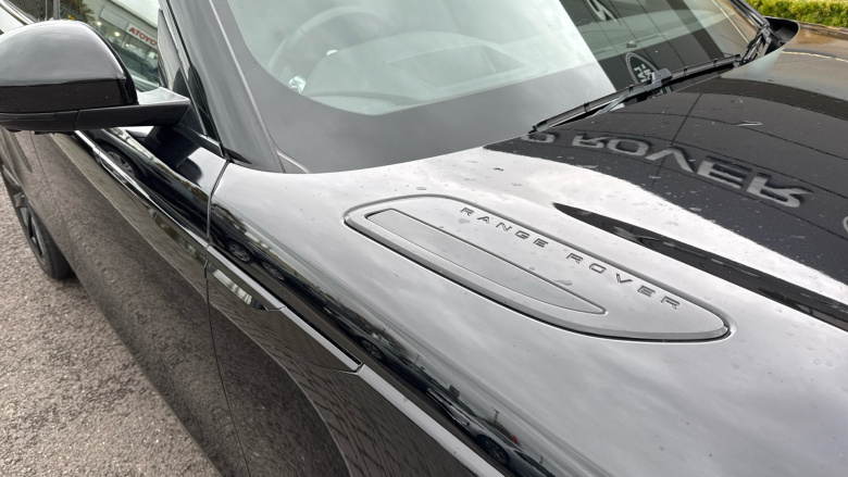 Land Rover Range Rover Velar 2.0 P300 R-Dynamic HSE 5dr Auto Petrol Estate